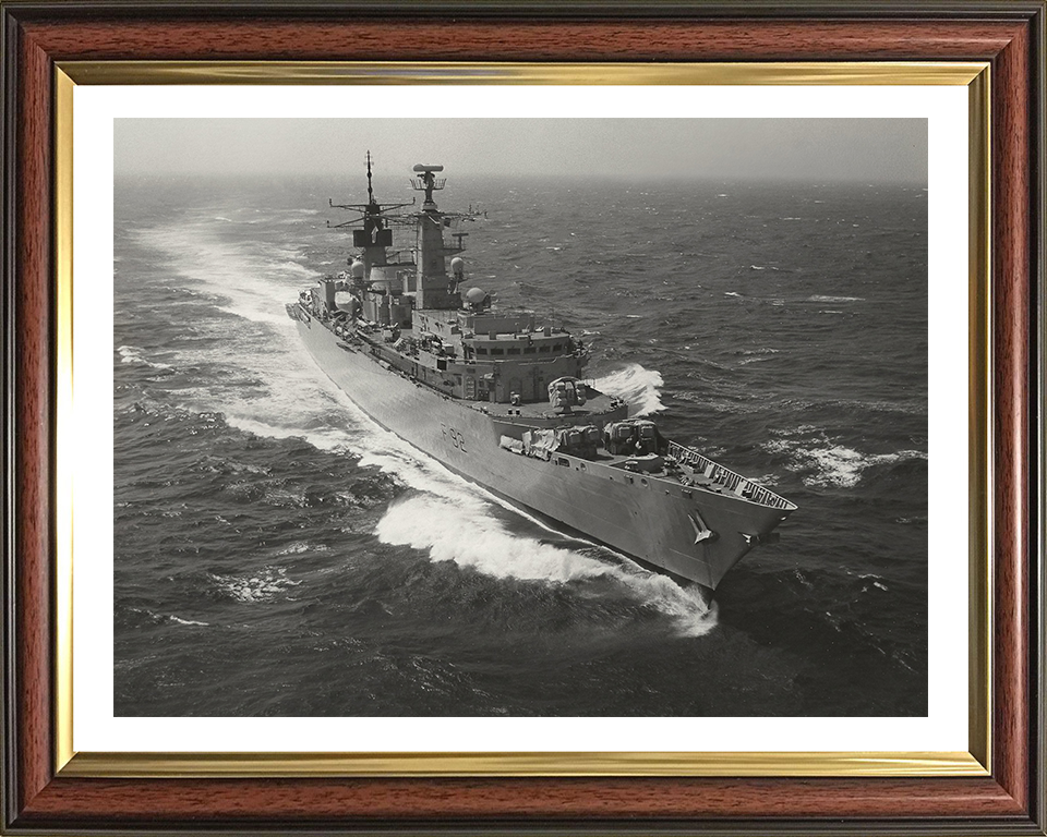 HMS Boxer (F92) Photo Print - High Starboard Bow View - Royal Navy Type 22 Frigate Hampshire Prints 10 x 8 Classic Frame Yes