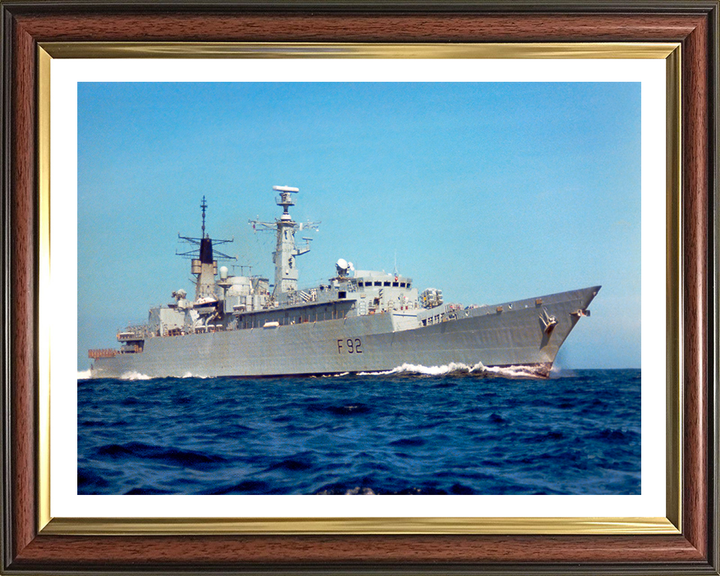 HMS Boxer (F92) Photo Print - Low Starboard View - Royal Navy Type 22 Frigate Hampshire Prints 10 x 8 Classic Frame Yes