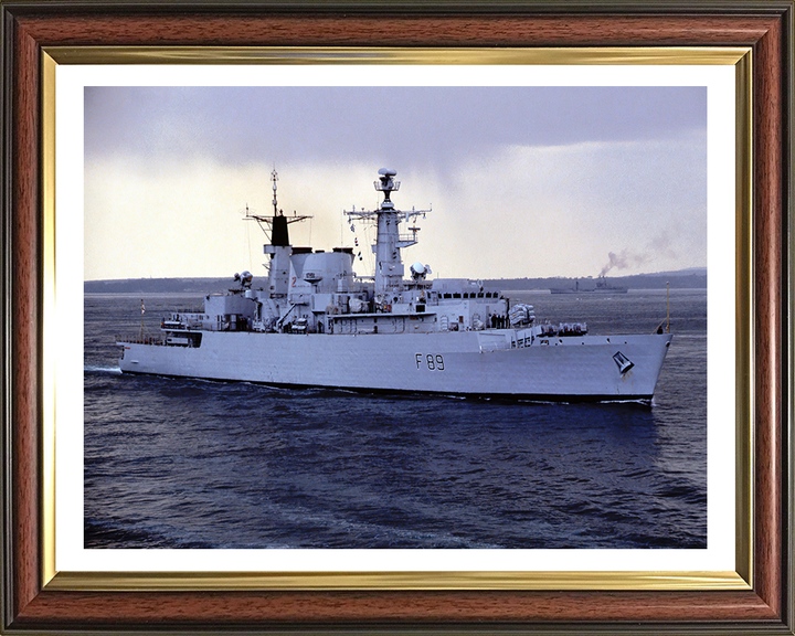 HMS Battleaxe (F89) Photo Print - Starboard Side View - Royal Navy Type 22 Frigate Hampshire Prints 10 x 8 Classic Frame Yes