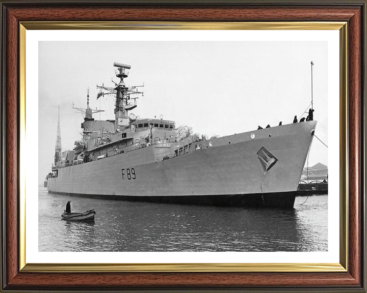 HMS Battleaxe F89 Royal Navy Type 22 Frigate Photo Print or Framed Print - Hampshire Prints