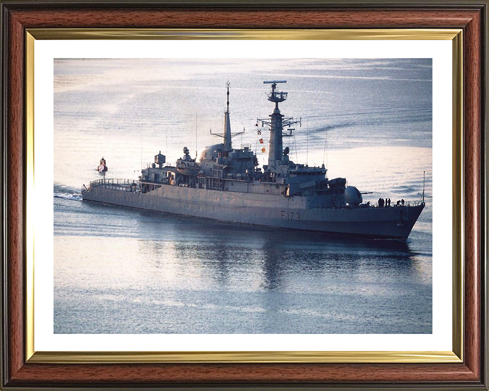 HMS Arrow (F173) Photo Print - High Starboard View - Royal Navy Type 21 Frigate Hampshire Prints 10 x 8 Classic Frame Yes
