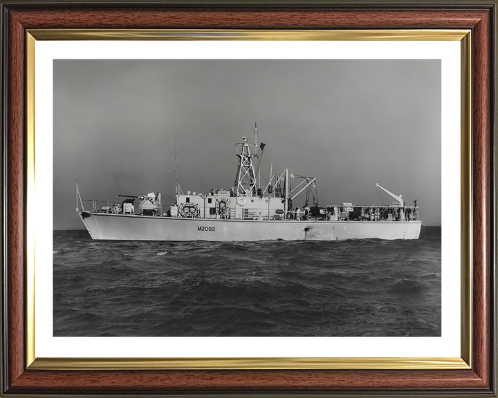 HMS Aveley M2002 Royal Navy Ley class minesweeper Photo Print or Framed Print - Hampshire Prints