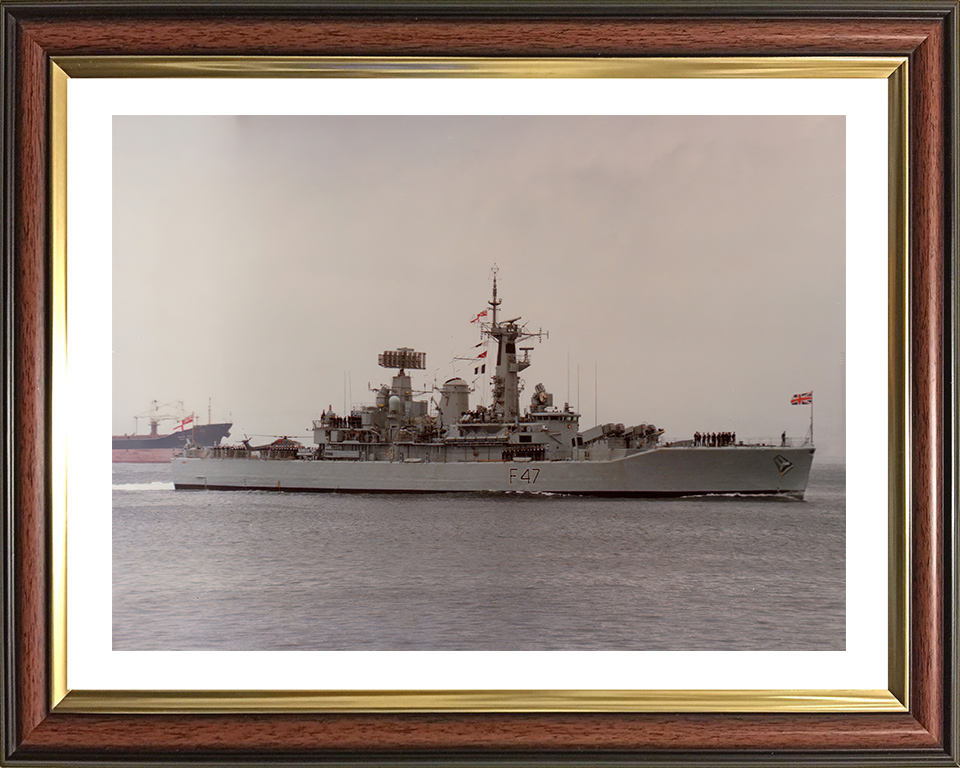 HMS Danae F47 | Photo Print | Framed Print | Poster | Leander Class | Frigate | Royal Navy Hampshire Prints