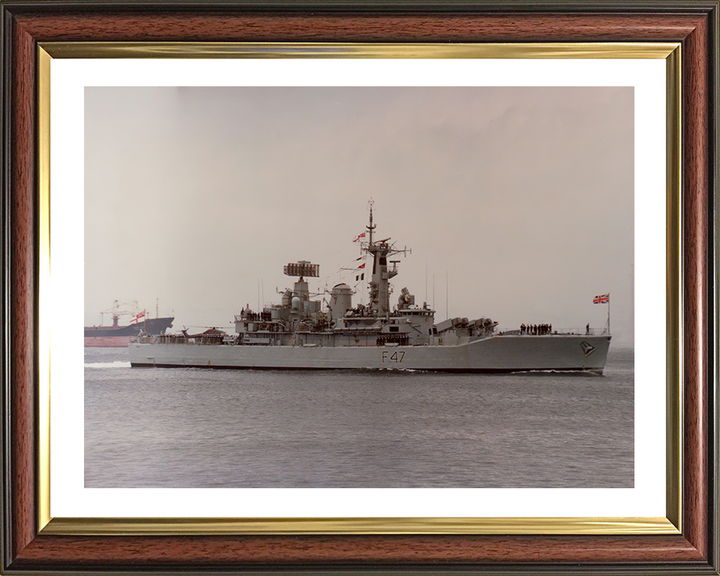 HMS Danae F47 | Photo Print | Framed Print | Poster | Leander Class | Frigate | Royal Navy Hampshire Prints