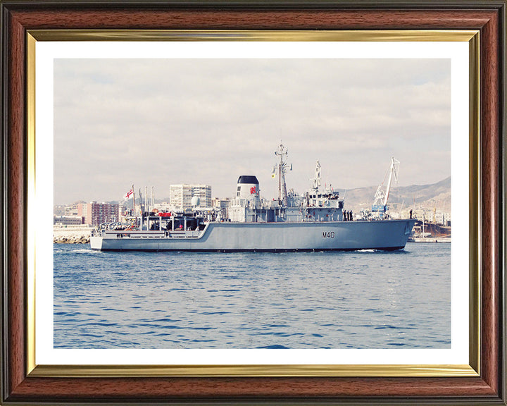 HMS Berkeley M40 | Photo Print | Framed Print | Hunt Class | Mine Warfare Vessel | Royal Navy Hampshire Prints