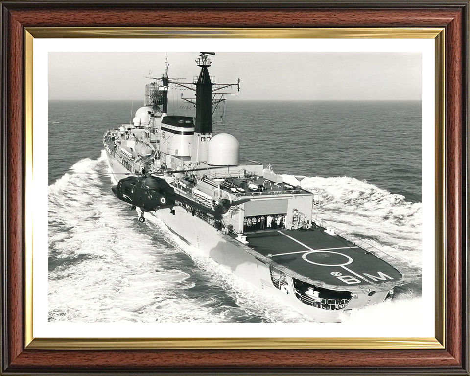 HMS Birmingham (D86) Photo Print - With Helicopter - Royal Navy Type 42 destroyer Hampshire Prints 10 x 8 Classic Frame Yes