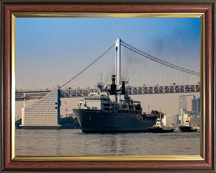 HMS Albion L14 | Photo Print | Framed Print | Albion Class | Amphibious ship | Royal Navy Hampshire Prints