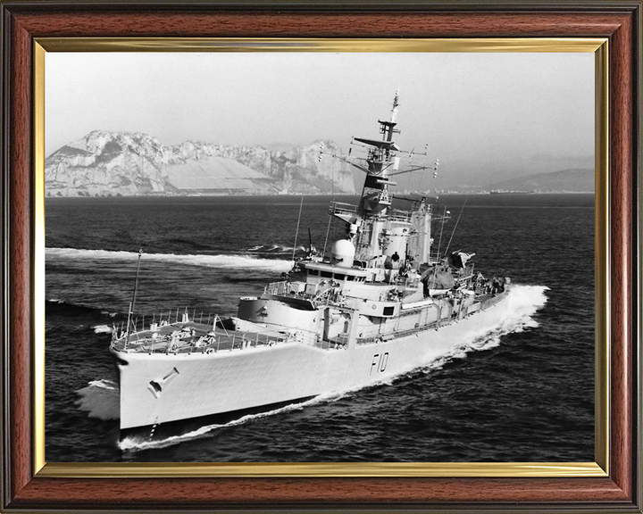 HMS Aurora F10 | Photo Print | Framed Print | Leander Class | Frigate | Royal Navy Hampshire Prints