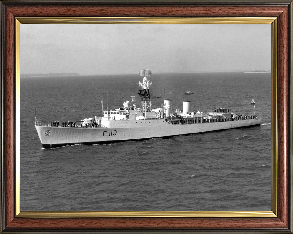 HMS Eskimo F119 Royal Navy Tribal class Frigate Photo Print or Framed Print - Hampshire Prints