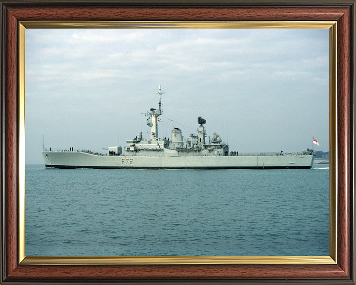HMS Ariadne F72 | Photo Print | Framed Print | Leander Class | Frigate | Royal Navy Hampshire Prints