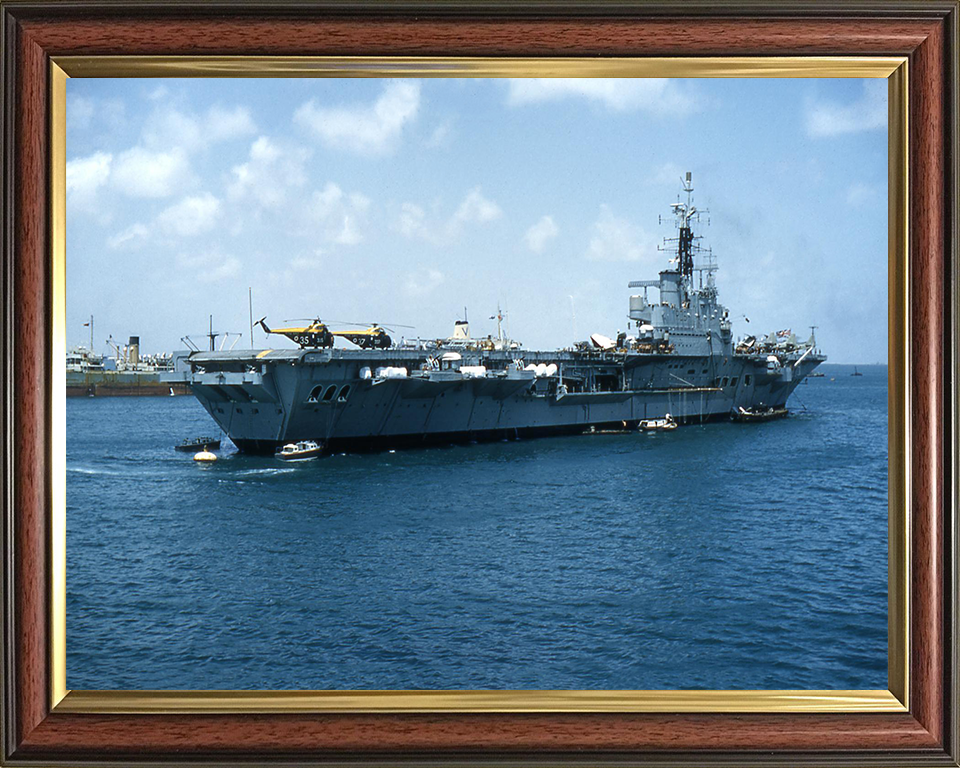 HMS Centaur R06 | Photo Print | Framed Print | Centaur Class | Fleet Carrier | Royal Navy Hampshire Prints
