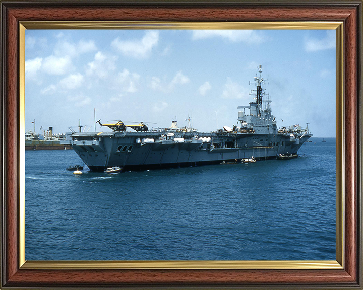 HMS Centaur R06 | Photo Print | Framed Print | Centaur Class | Fleet Carrier | Royal Navy Hampshire Prints
