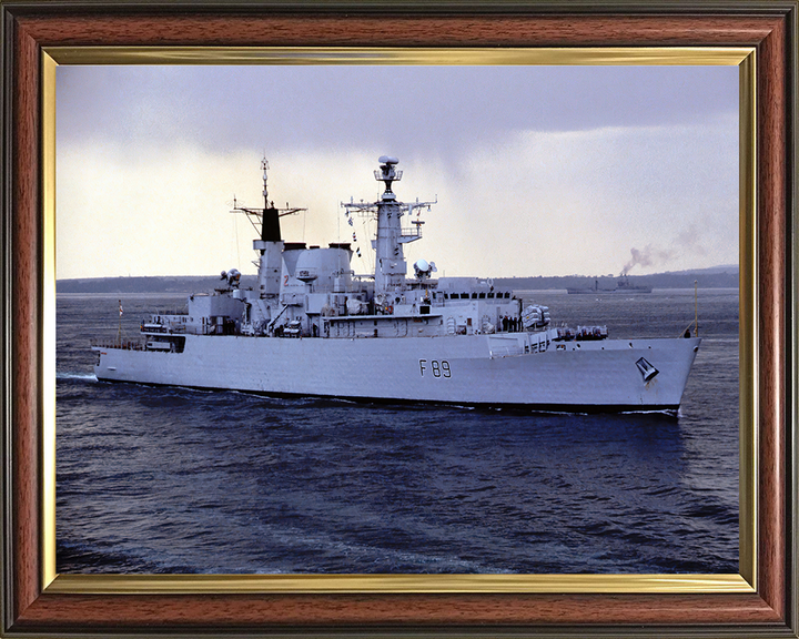 HMS Battleaxe (F89) Photo Print - Starboard Side View - Royal Navy Type 22 Frigate Hampshire Prints 10 x 8 Classic Frame No