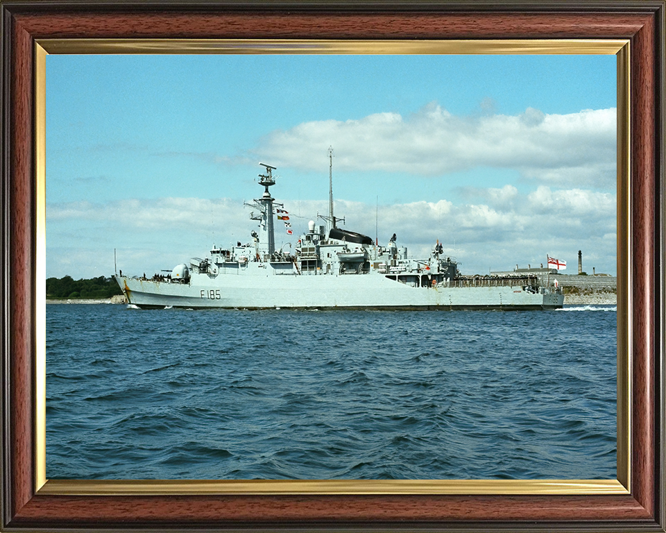 HMS Avenger F185 Royal Navy Type 21 frigate Photo Print or Framed Print - Hampshire Prints