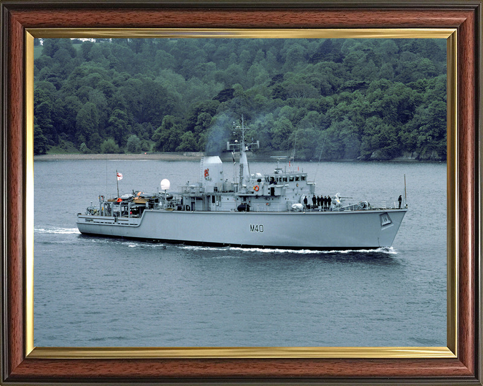 HMS Berkeley M40 Royal Navy Hunt class mine countermeasures vessel Photo Print or Framed Print - Hampshire Prints