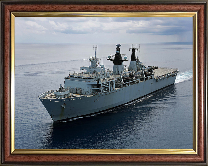 HMS Albion L14 | Photo Print | Framed Print | Albion Class | Amphibious ship | Royal Navy Hampshire Prints