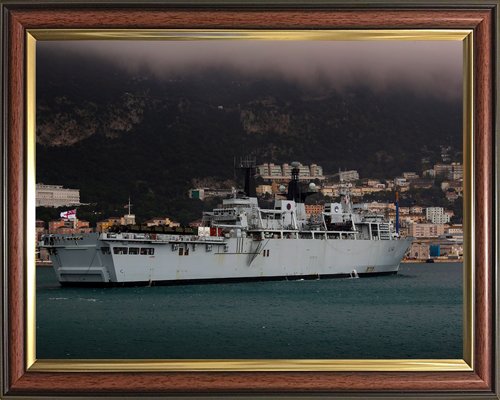 HMS Albion L14 | Photo Print | Framed Print | Albion Class | Amphibious ship | Royal Navy Hampshire Prints