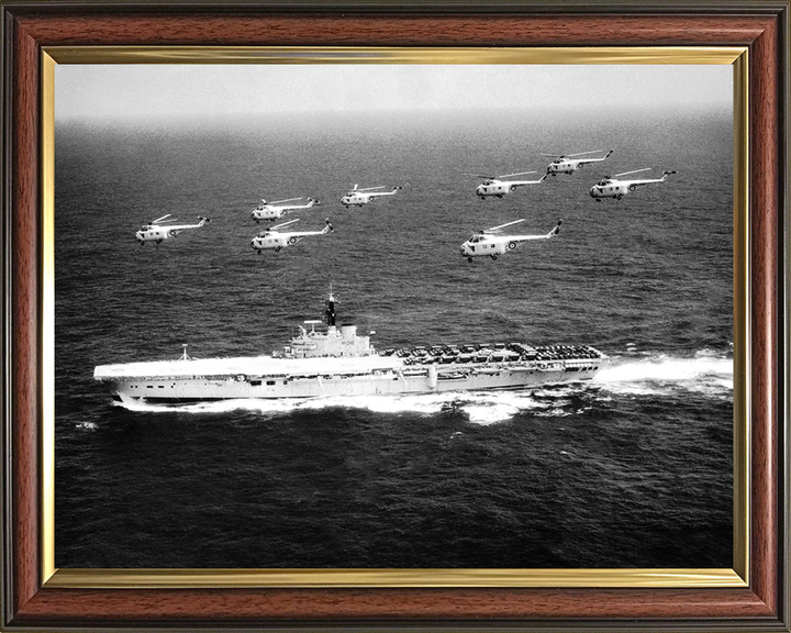HMS Bulwark R08 | Photo Print | Framed Print | Centaur Class | Fleet Carrier | Royal Navy Hampshire Prints