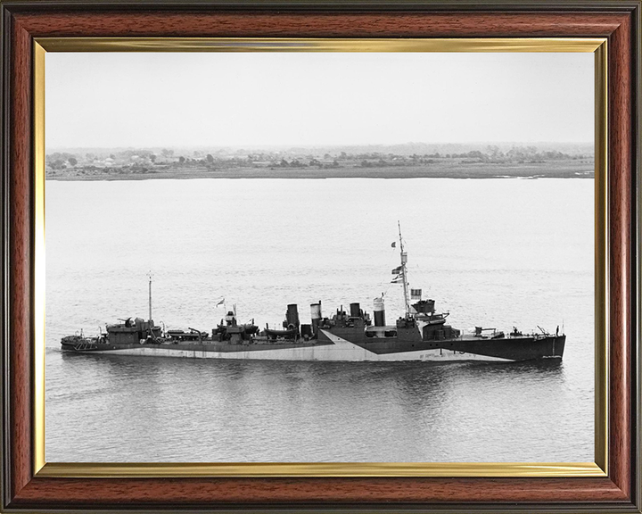 HMS Churchill I45 | Photo Print | Framed Print | Town Class | Destroyer | Royal Navy Hampshire Prints