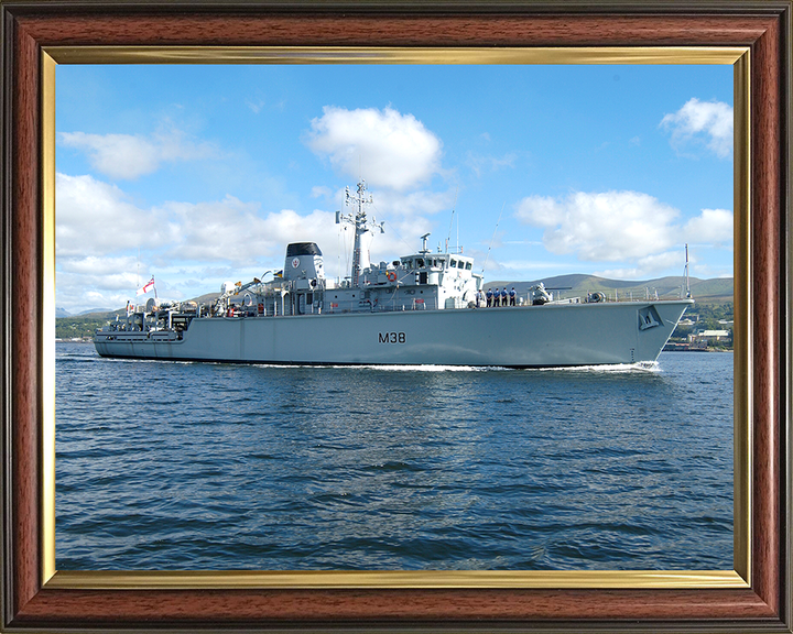 HMS Atherstone M38 Royal Navy Hunt class mine countermeasures vessel Photo Print or Framed Print - Hampshire Prints