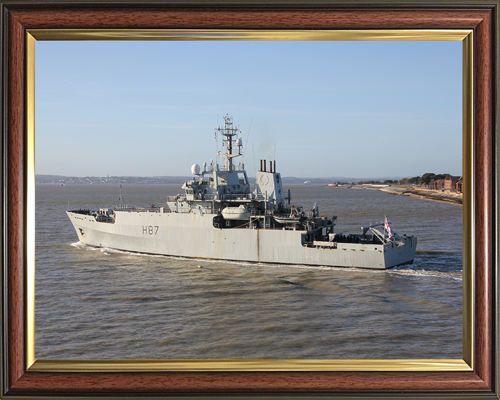HMS Echo H87 | Photo Print | Framed Print | Echo Class | Survey Vessel | Royal Navy Hampshire Prints
