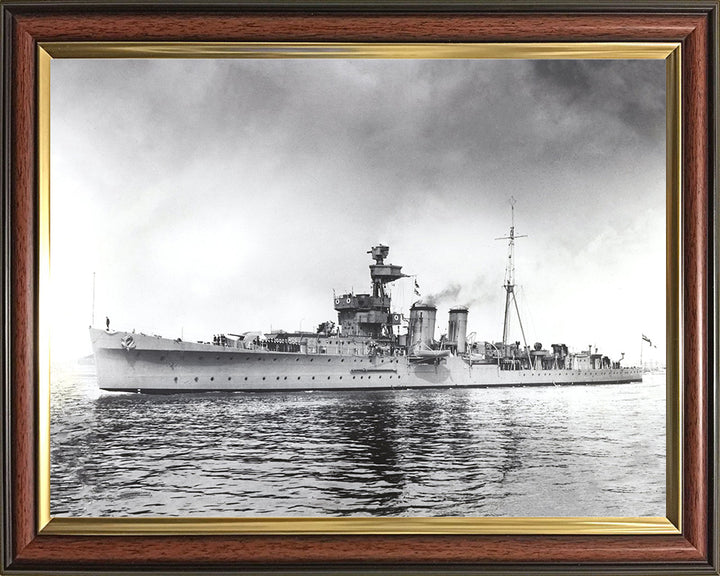 HMS Cairo D87 | Photo Print | Framed Print | C Class | Light Cruiser | Royal Navy Hampshire Prints
