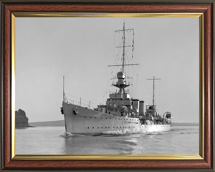 HMS Dunedin | Photo Print | Framed Print | Poster | Danae Class | Cruiser | Royal Navy Hampshire Prints