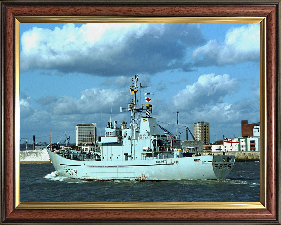 HMS Alderney P278 Royal Navy Island class Patrol Vessel Photo Print or Framed Photo Print - Hampshire Prints