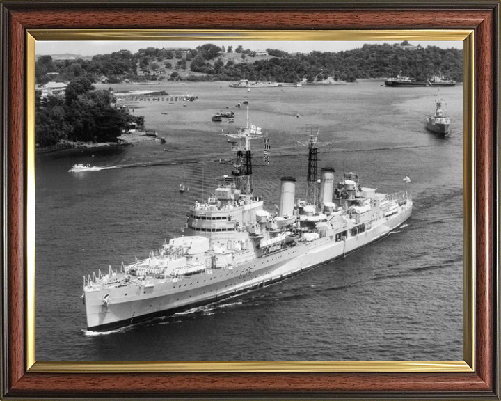 HMS Belfast C35 Royal Navy Town class light cruiser Photo Print or Framed Print - Hampshire Prints