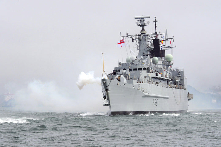 HMS Campbeltown F86 | Photo Print | Framed Print | Type 22 | Frigate | Royal Navy Hampshire Prints