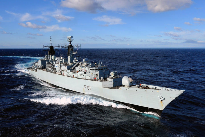 HMS Chatham F87 | Photo Print | Framed Print | Poster | Type 22 | Frigate | Royal Navy Hampshire Prints