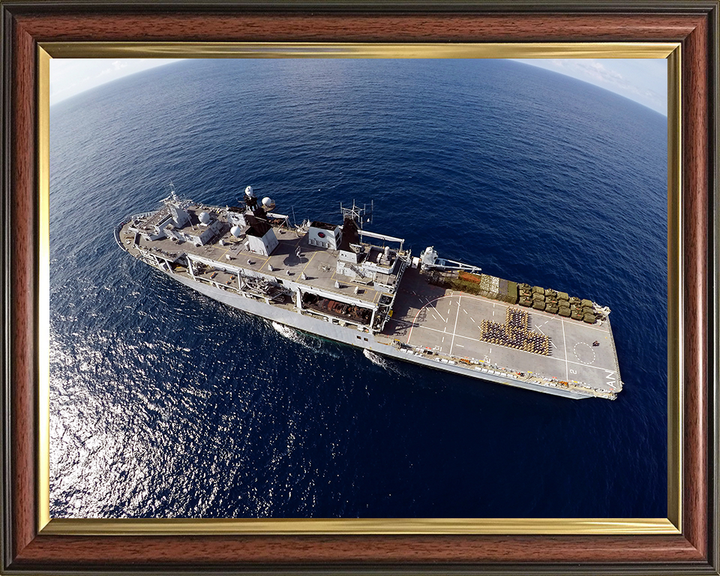 HMS Albion L14 | Photo Print | Framed Print | Albion Class | Amphibious ship | Royal Navy Hampshire Prints