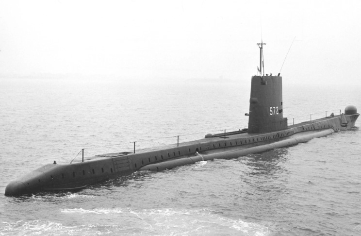 HMS Aeneas P427 (S72) Submarine | Photo Print | Framed Print | Amphion class | Royal Navy Hampshire Prints