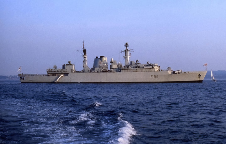 HMS Battleaxe F89 | Photo Print | Framed Print | Poster | Type 22 | Frigate | Royal Navy Hampshire Prints