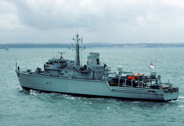 HMS Brecon M29 | Photo Print | Framed Print | Hunt Class | Mine Warfare Vessel | Royal Navy Hampshire Prints