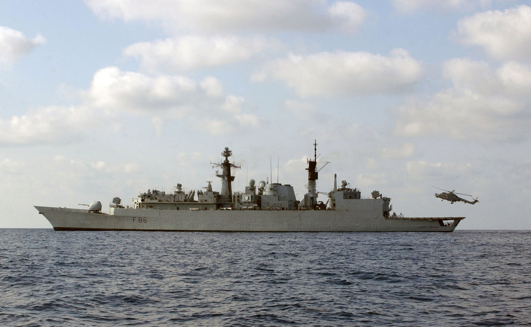HMS Campbeltown F86 | Photo Print | Framed Print | Type 22 | Frigate | Royal Navy Hampshire Prints