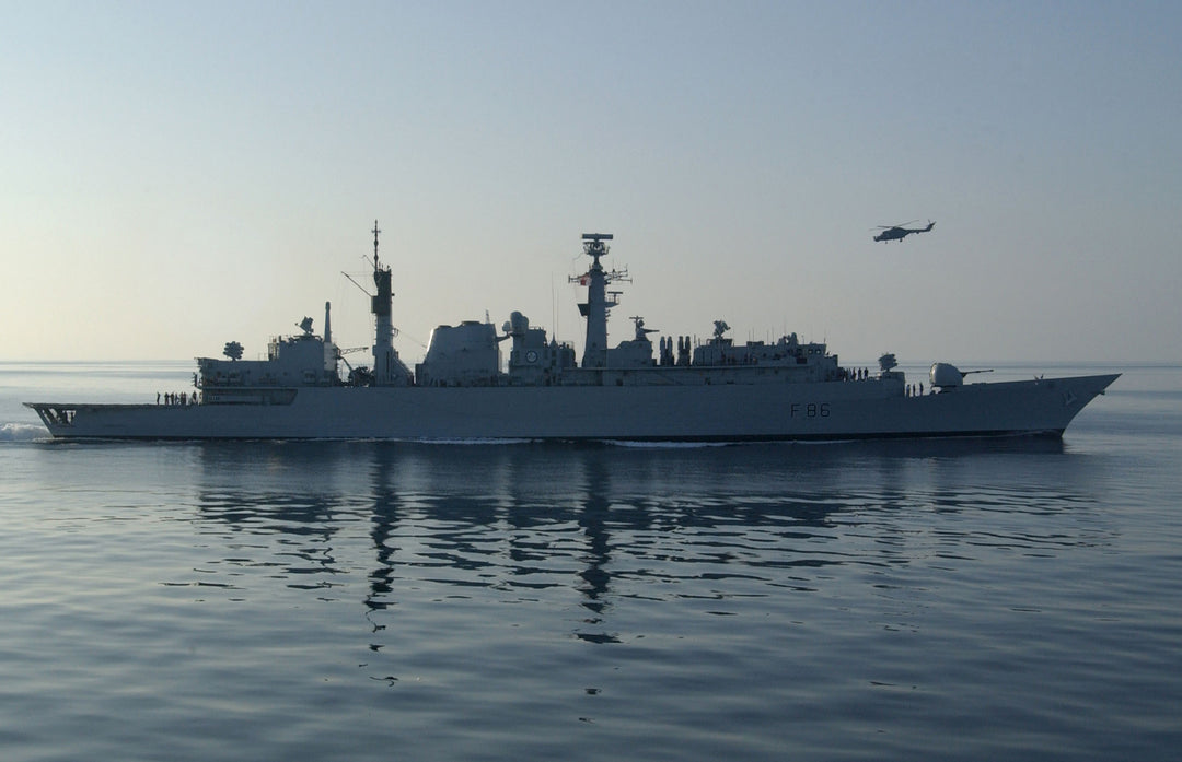 HMS Campbeltown F86 Royal Navy Type 22 Frigate Photo Print or Framed Photo Print - Hampshire Prints