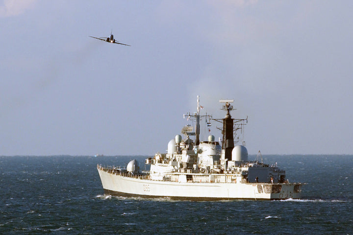 HMS Manchester (D95) Photo Print - Port Quarter View - Royal Navy Type 42 Destroyer Hampshire Prints 6 x 4 No Frame No