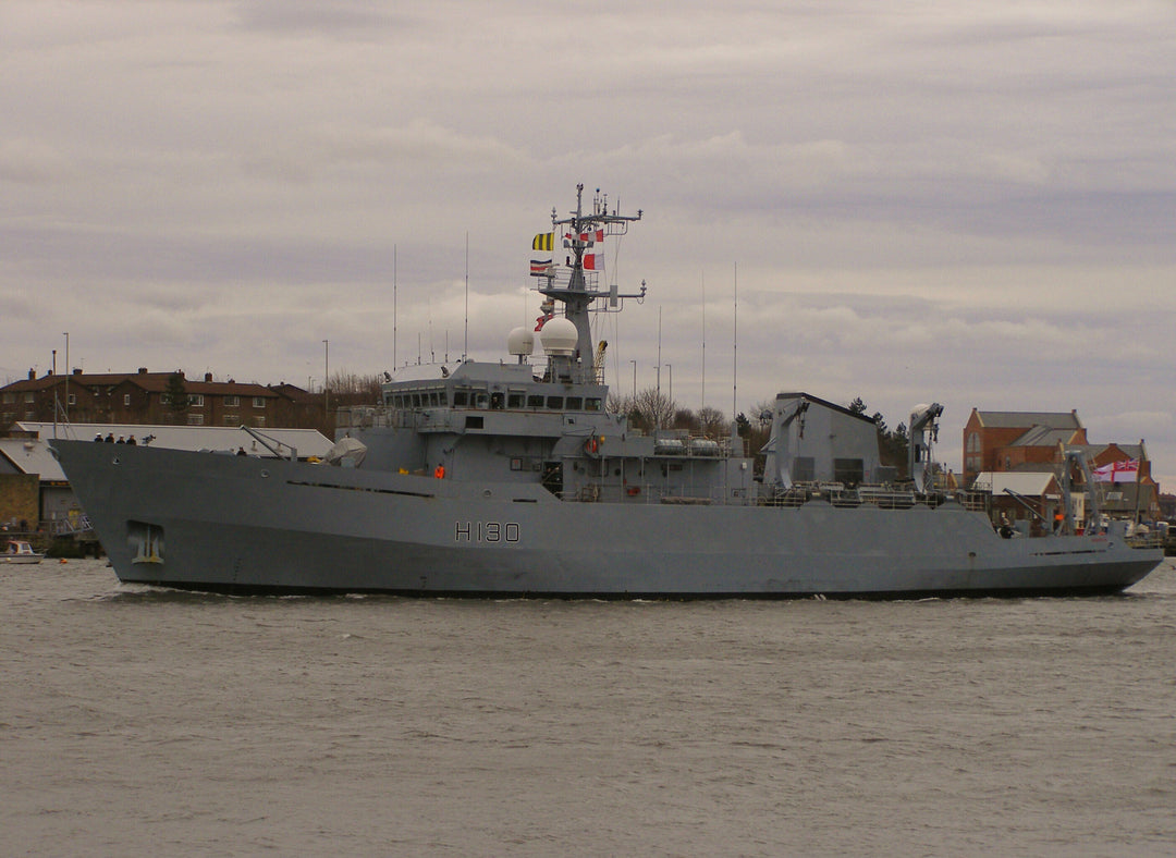 HMS Roebuck H130 | Photo Print | Framed Print | Coastal Survey Vessel | Royal Navy Hampshire Prints